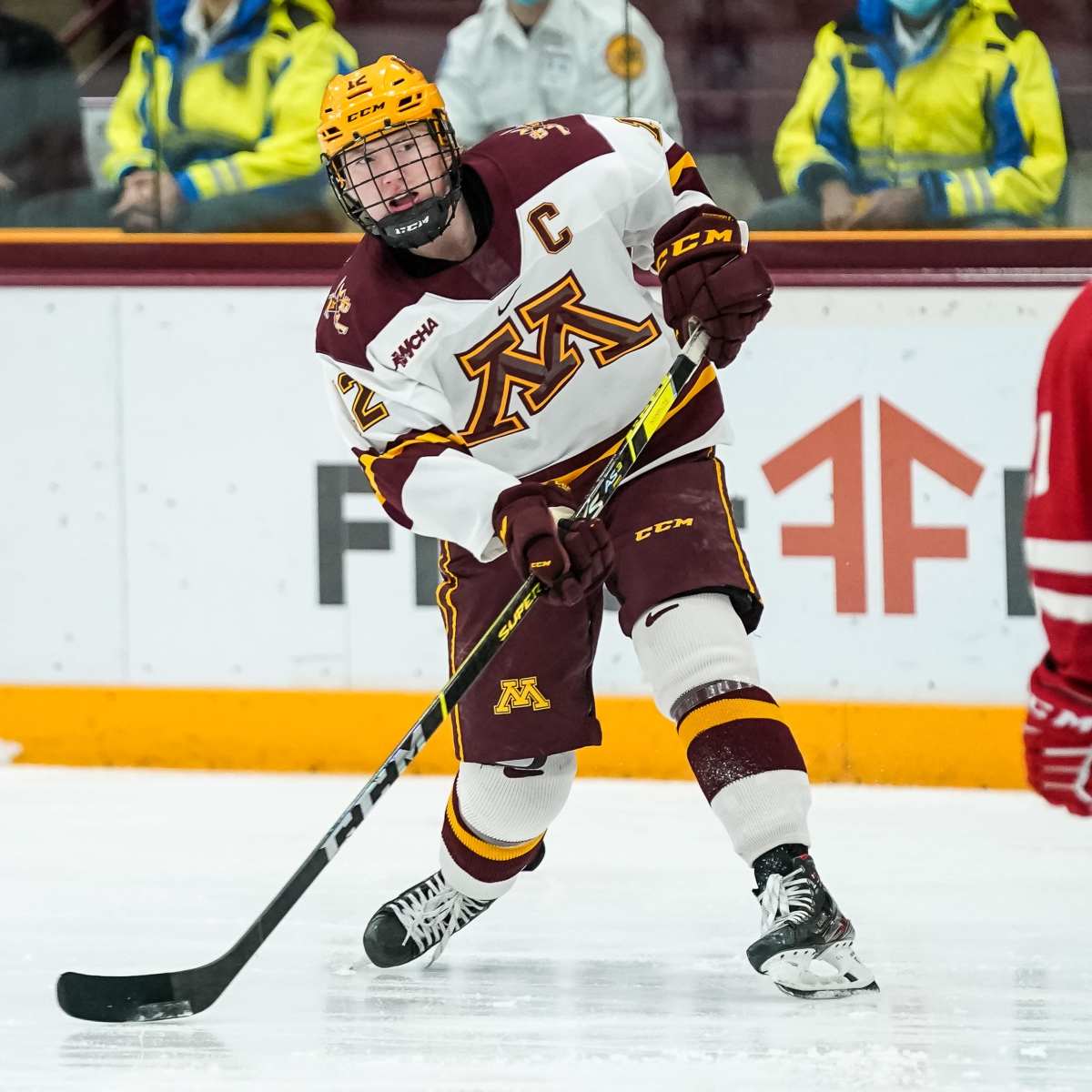 Gopher Hockey Roster: Meet the 2024-24 Star Players
