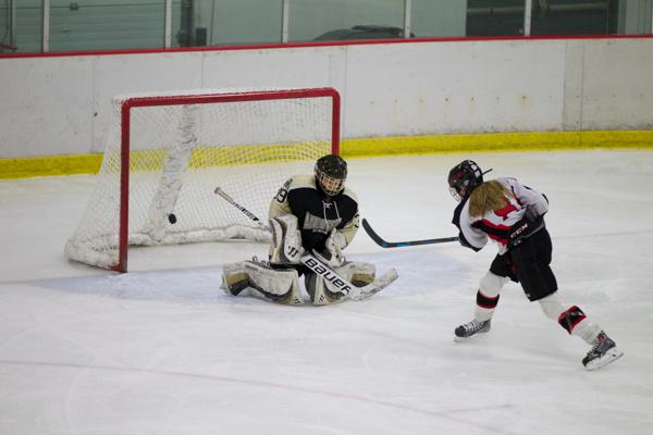 How to Score in Hockey: Proven Tips to Boost Your Game