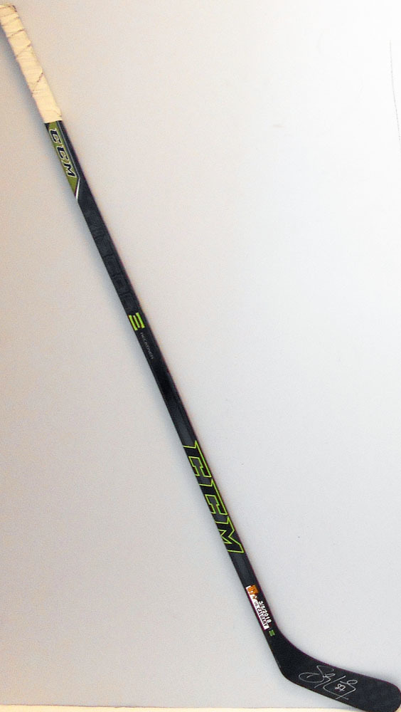 What Hockey Stick Does Sidney Crosby Use: The Ultimate Guide